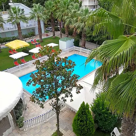 ホテル Centro Vacanze Domus M.g. 2*